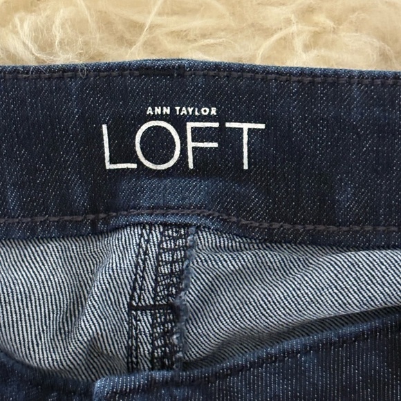 LOFT Dark Blue Curvy Ankle Cropped Jeans - Picture 5 of 6
